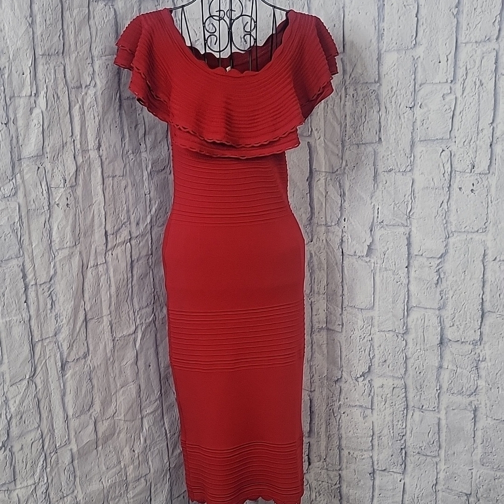 ELIZA J Red‎ Off the Shoulder Ruffled Bodycon Dress SP